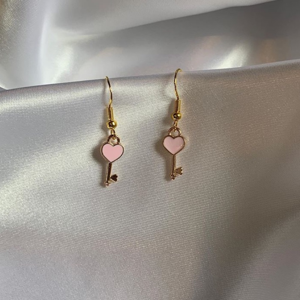 handmade pink heart key earrings!